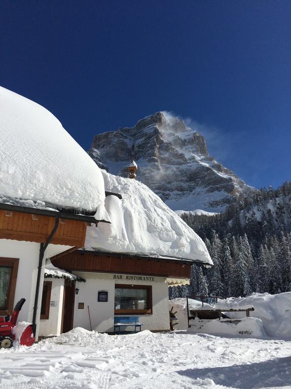 Hôtel Rifugio Passo Staulanza à Zoldo Alto Extérieur photo
